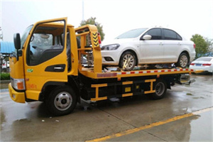 从化附近拖车救援24小时服务热线